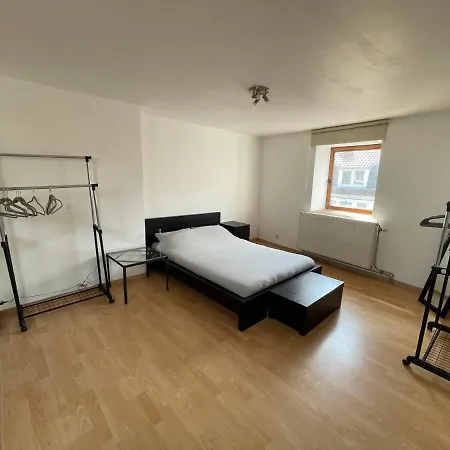 Agreable Maison Derriere De La Gare De *
