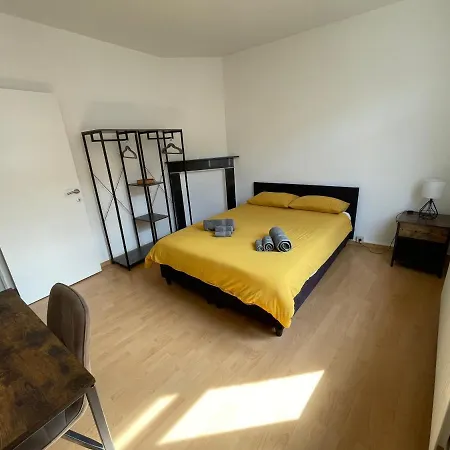 Agreable Maison Derriere De La Gare De Lägenhet Namur