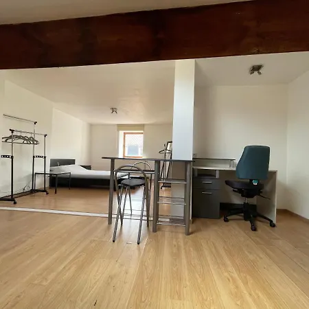 Agreable Maison Derriere De La Gare De Lejlighed *